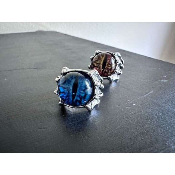 Dragon Eye Mens Ring Adjustable Yellow Blue Silver Metal Gothic Cosplay Set of 2 - Picture 7 of 8